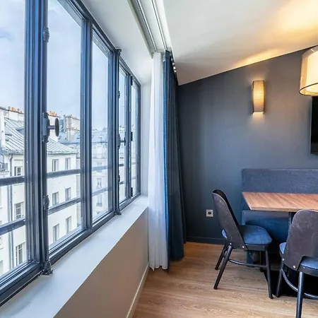 Urbanflat 135 - Luxurious In * Paris
