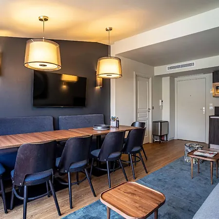 Urbanflat 135 - Luxurious In Appartement Paris
